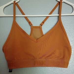 PINK Victoria's Secret Ultimate Lightly Lined Sports Bra